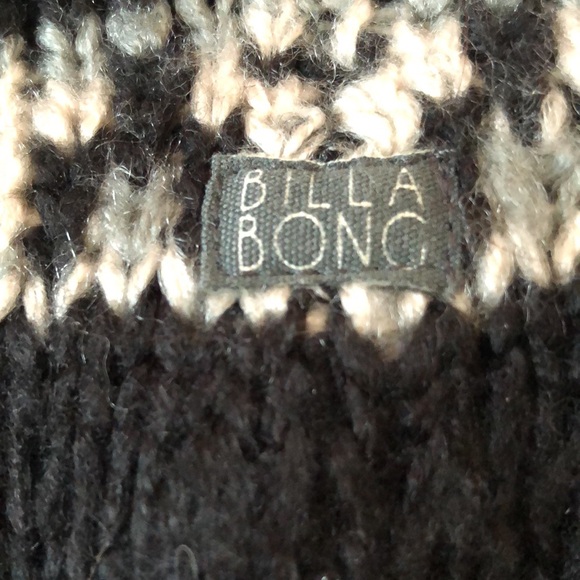Billabong open front sweater. Black,gray,white. Size large - Picture 10 of 10